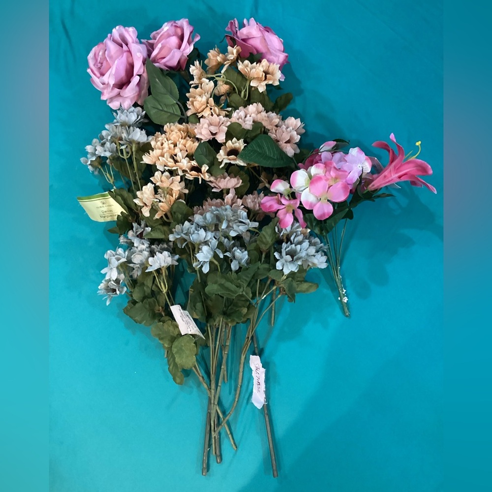 Floral Home Accent Bouquet 13pc bundle